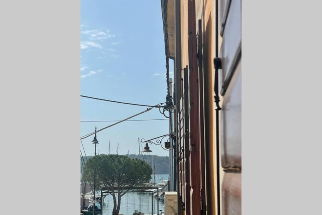 Stylish One Bedroom Apartment Near The Riva Izola Exterior foto